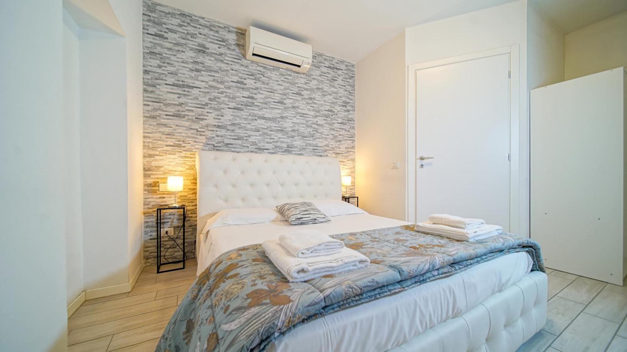 Langolo Di Laura Borgo Roma Destiny Home 3 Verona Eksteriør billede