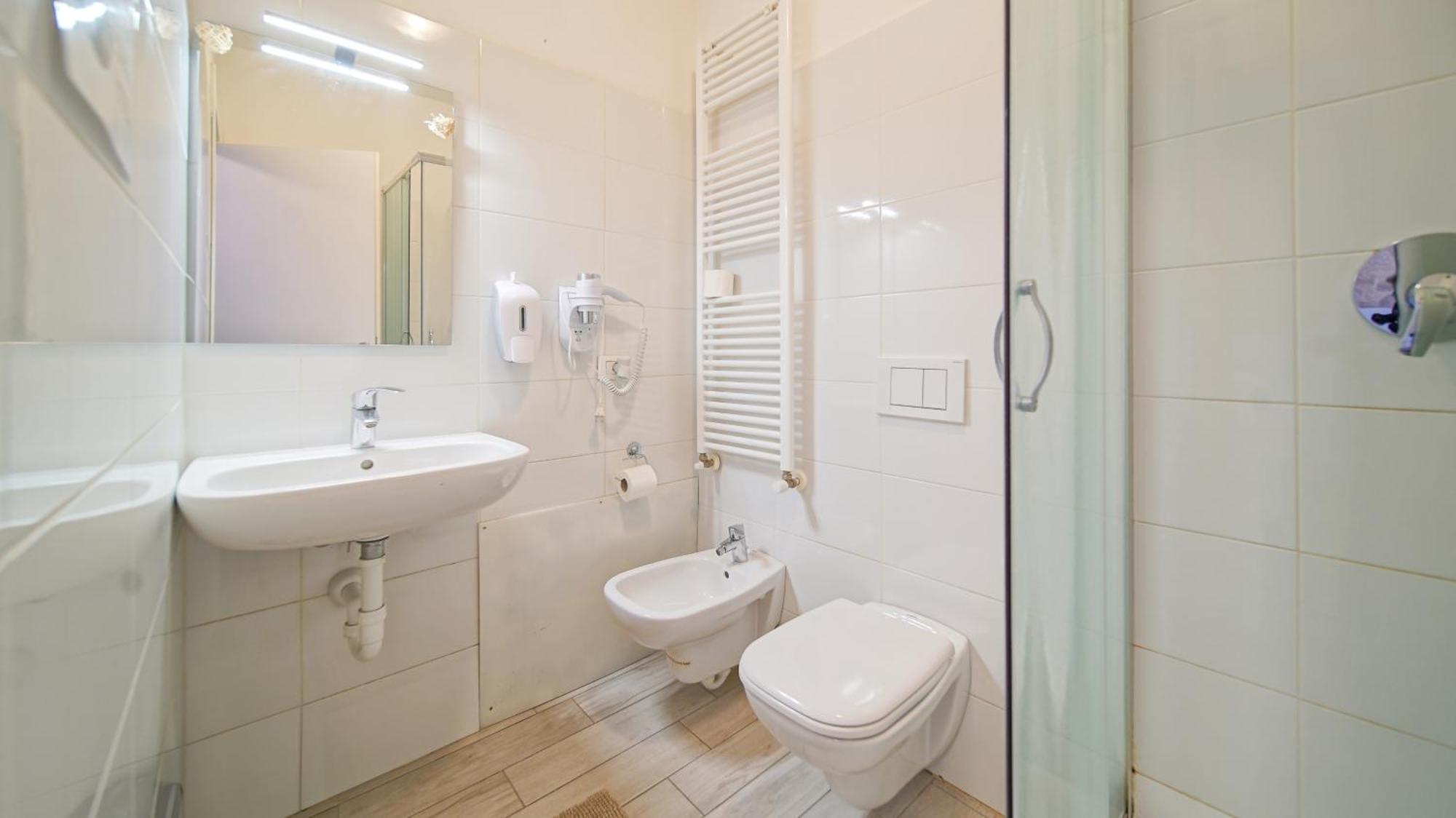 Langolo Di Laura Borgo Roma Destiny Home 3 Verona Eksteriør billede