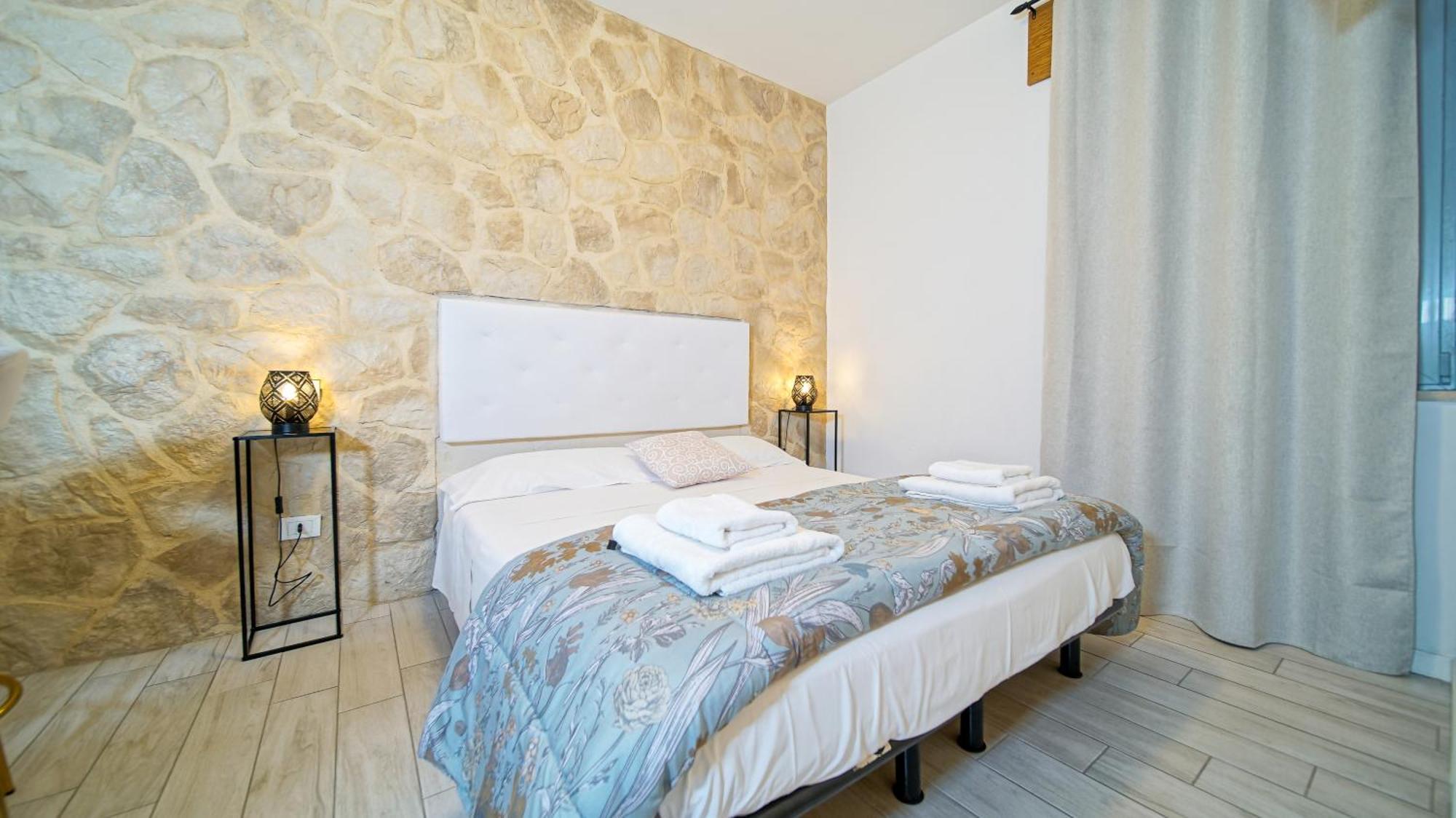 Langolo Di Laura Borgo Roma Destiny Home 3 Verona Eksteriør billede